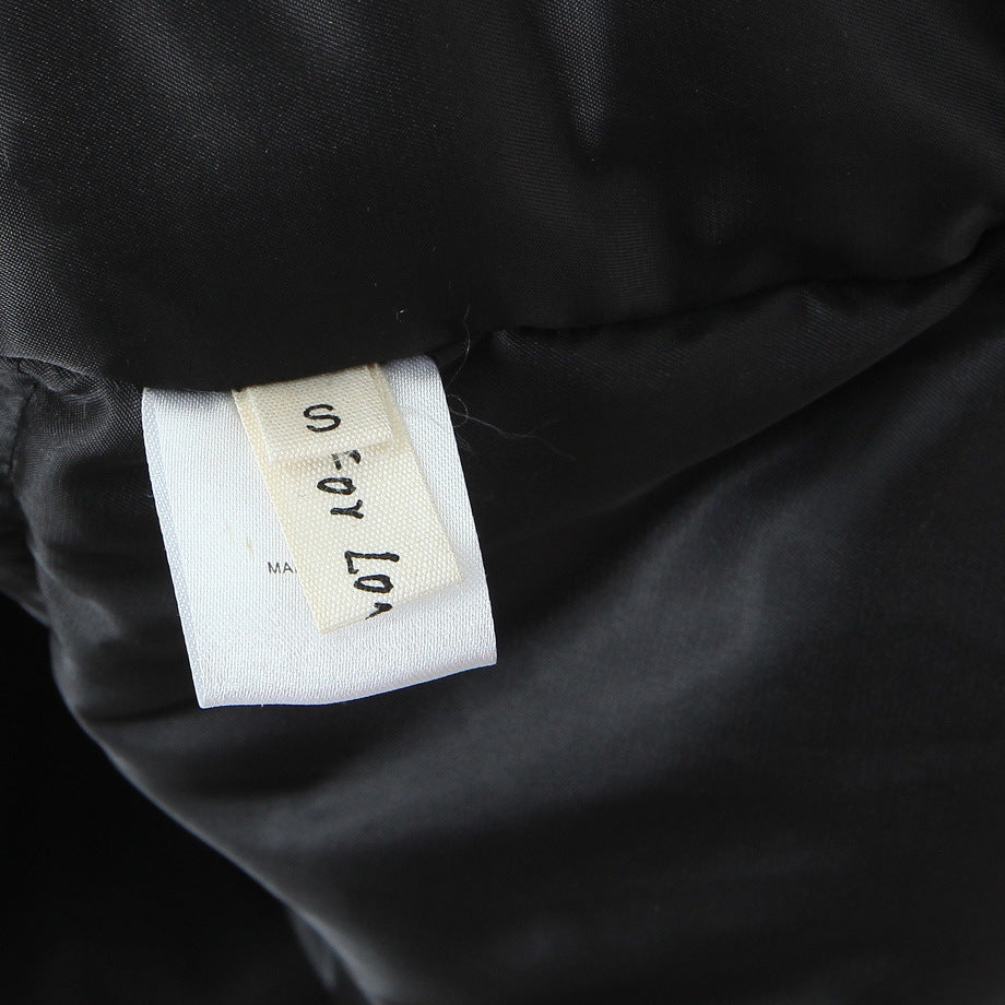 Damen Kurze boxy Funktionsjacke mit Kapuze, wattierter Isolierung und diagonalen Reißverschlusstaschen Nord Taschen