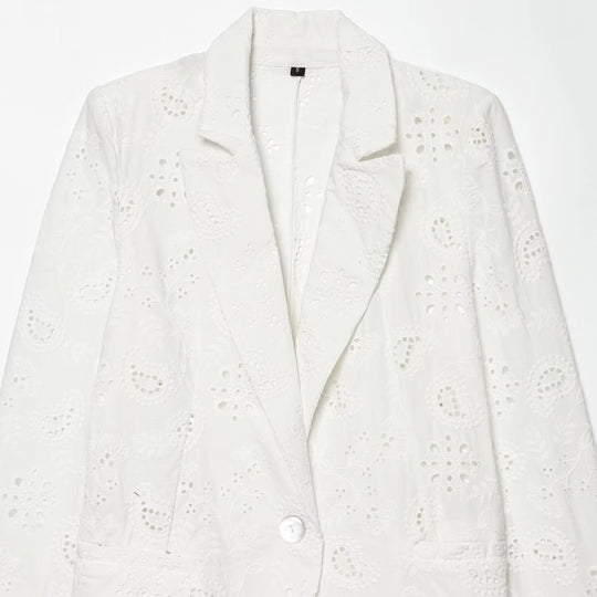 Damen Leichter Broderie-Anglaise-Blazer mit Schalkragen und Lochstickerei Nord Taschen