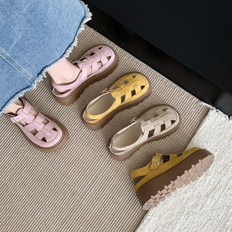 Damen Cushioned Plateau-Sandalen mit modischen Riemchen und weichem Obermaterial