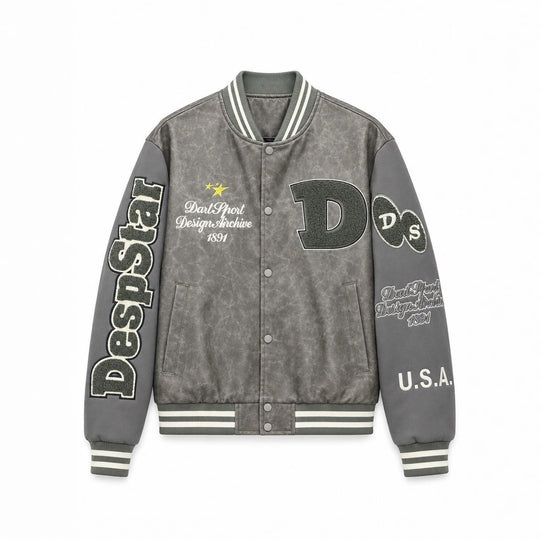 Herren Varsity-Bomberjacke im College-Stil aus Lederimitat mit Applikationen Nord Taschen