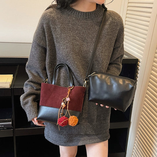 Damen modische Wildleder-Handtasche mit abnehmbaren Anhängern Nord Taschen
