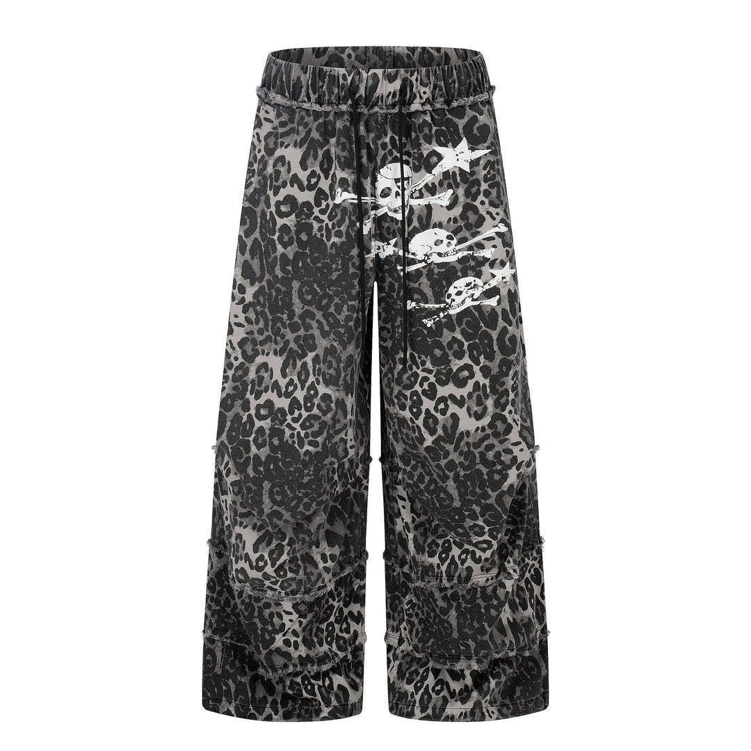 Damen Weite Cargo-Culotte-Shorts mit Fransenstufen und Totenkopf-Print Nord Taschen