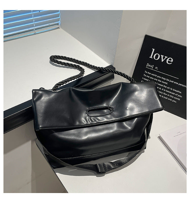 Damen Umhängetasche mit elastischem Klappdesign Nord Taschen