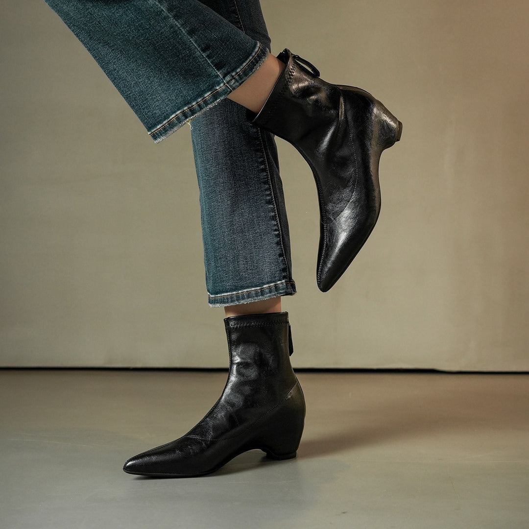 Damen Spitz zulaufende Ankle-Boots aus Glattleder mit integriertem Keilabsatz Nord Taschen