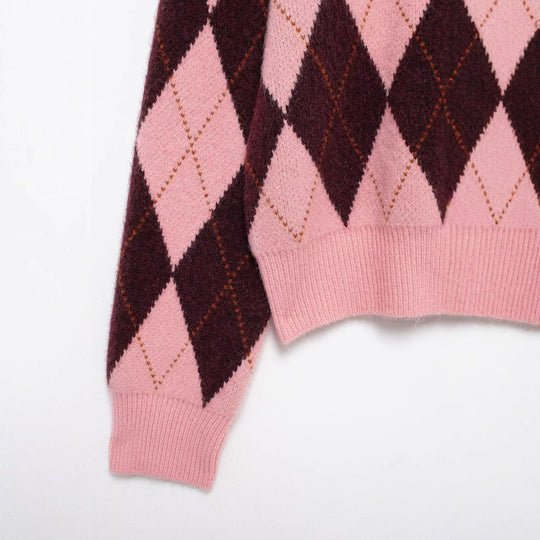Damen Kurze Rauten‑Argyle‑Strickjacke mit Rundhals und stoffbezogenen Knöpfen Nord Taschen