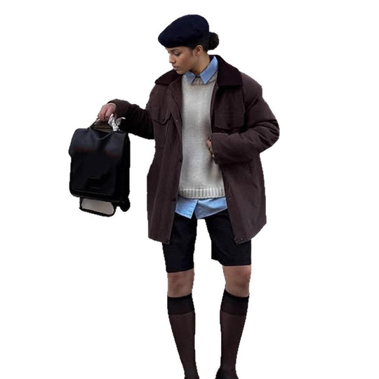 Damen Boxy-Utility-Kurzmantel mit kontrastkragen und aufgesetzten Pattentaschen Nord Taschen