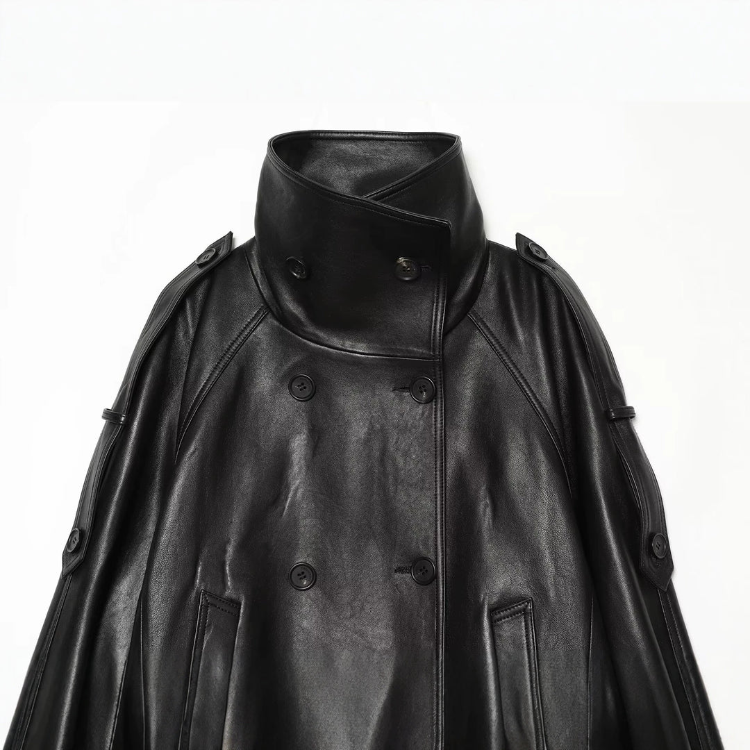 Damen Oversize Lederoptik Mantelcape mit hohem Stehkragen und doppelreihiger Knopfleiste Nord Taschen