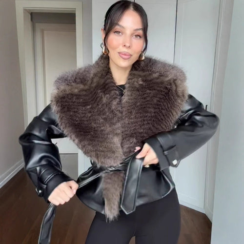 Damen Kurzjacke im Biker-Blouson-Stil aus Lederimitat mit voluminösem Kunstfell-Schalkragen und Taillengürtel Nord Taschen