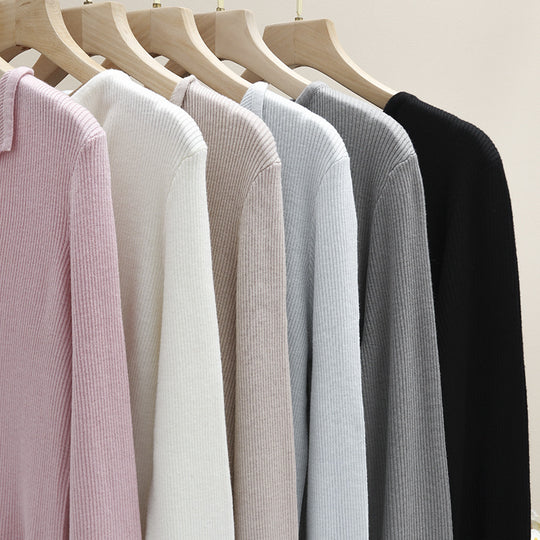 Damen Leichter Feinstrick-Cardigan mit offenem Hemdkragen und schimmernder Knopfleiste Nord Taschen