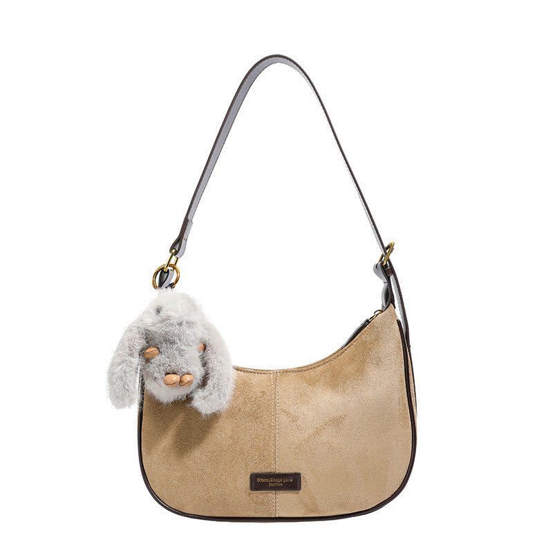 Damen modische Schultertasche mit flauschigem Anhänger Nord Taschen