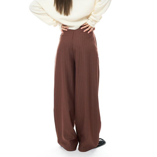 Damen Weite Hochtaillierte Bundfalten-Hose mit Nadelstreifen Nord Taschen