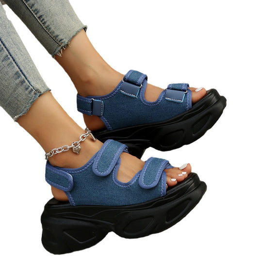 Damen Plateau-Sandalen mit verziertem Riemen und komfortabler Sohle Nord Taschen