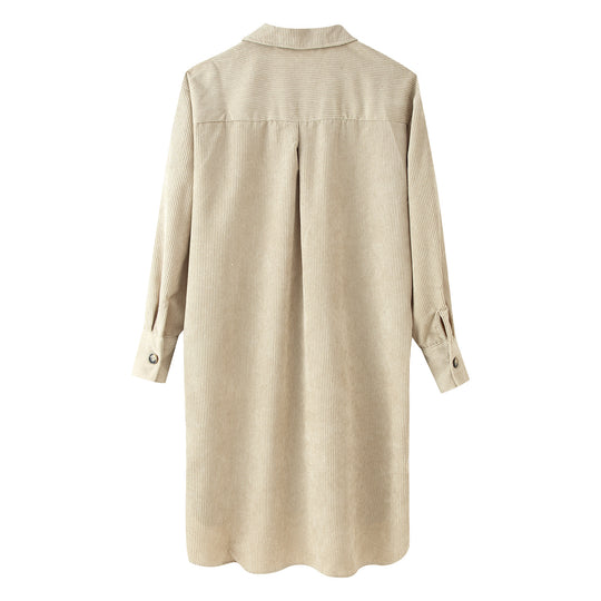 Damen Langes Hemdkleid aus Cord‑Ripp mit durchgehender Knopfleiste, Hemdkragen und abgerundetem Saum Nord Taschen