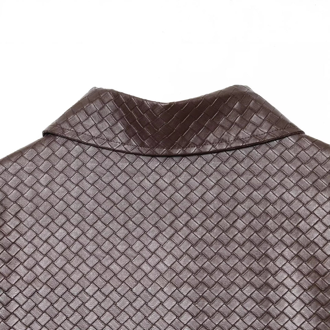 Damen Kurze Boxy‑Jacke aus geflochten wirkendem Kunstleder mit Hemdkragen und Frontreißverschluss Nord Taschen
