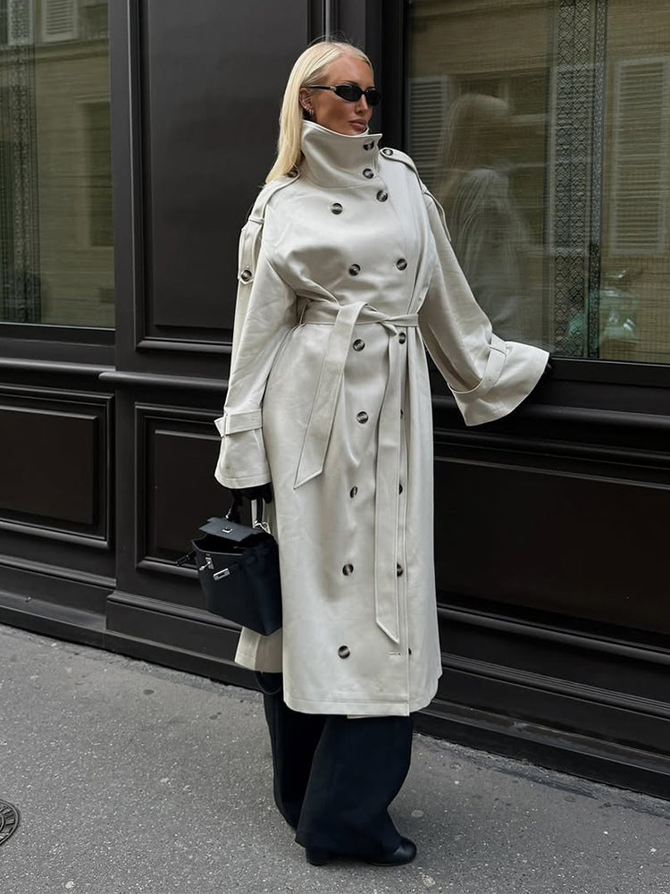 Damen Langer Trenchcoat mit hohem Stehkragen, doppelreihiger Knopfleiste und weiten Manschetten Nord Taschen