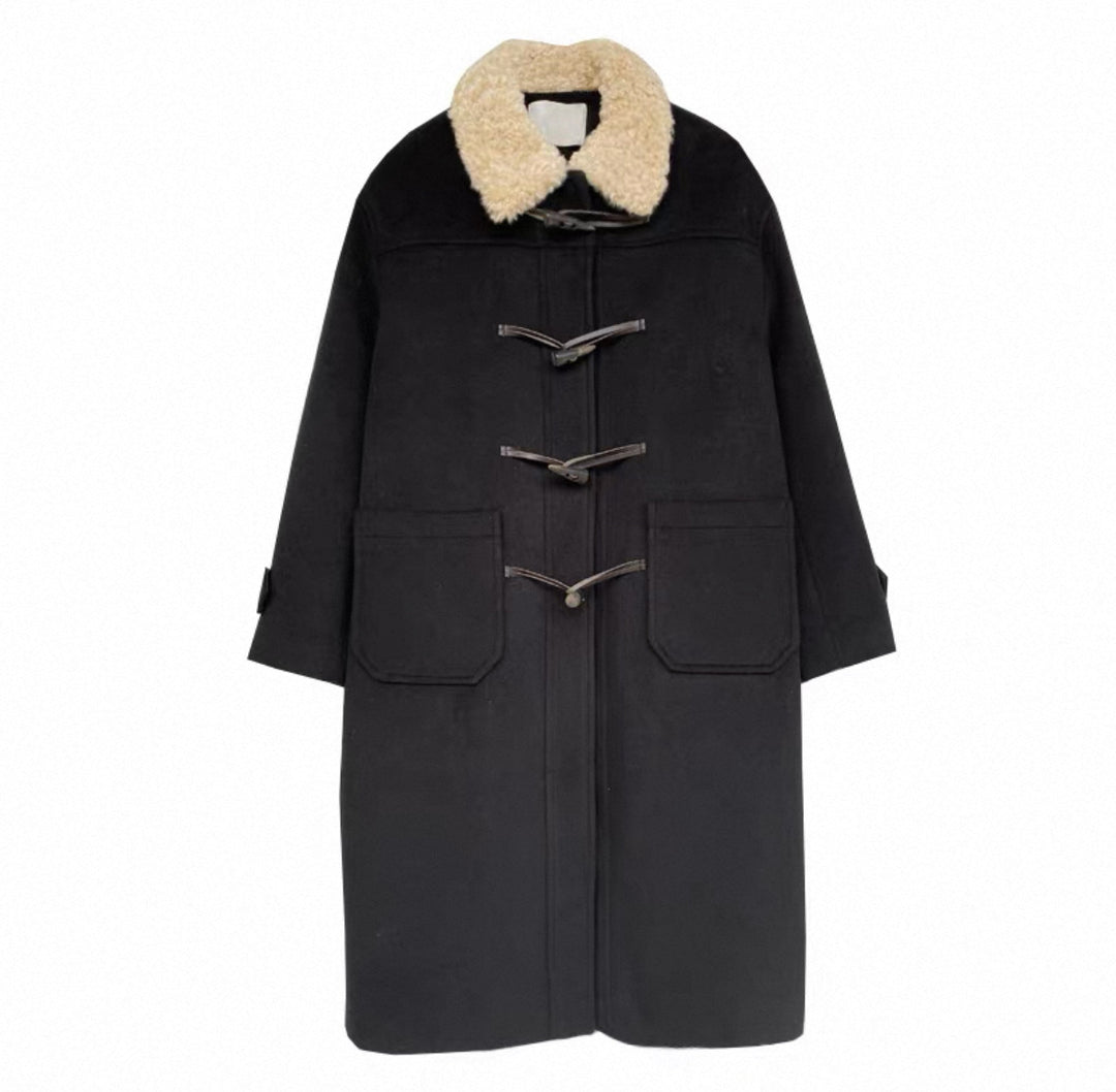 Damen Langer Duffle‑Mantel mit Teddykragen, Knebelverschlüssen und aufgesetzten Taschen Nord Taschen