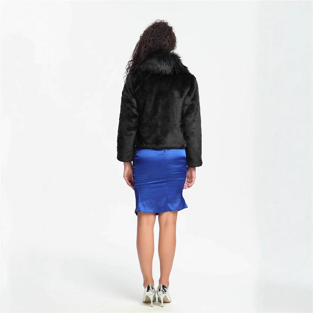 Damen Kurzer Kunstpelz-Bolero mit voluminösem Schalkragen und 3/4-Ärmeln Nord Taschen