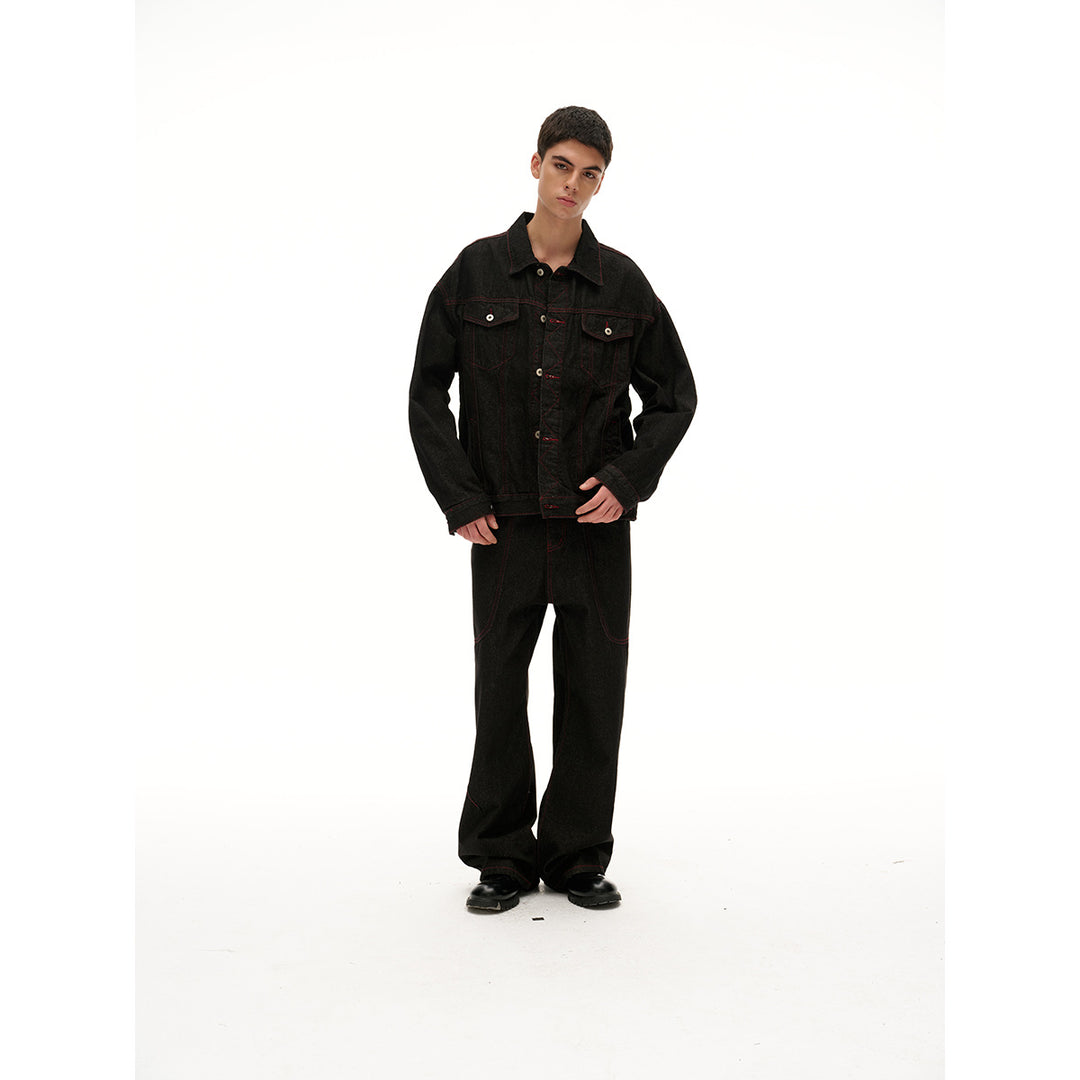 Herren Boxy‑Denimjacke mit roten Kontrastnähten und Metallknöpfen Nord Taschen