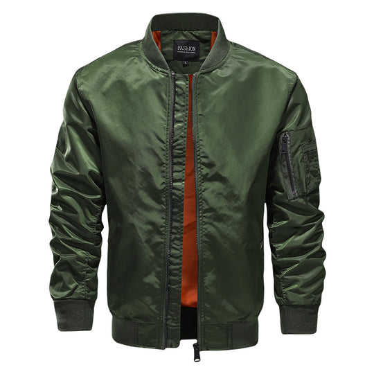 Herren Leichter Nylon‑Bomberjacke im MA‑1‑Stil mit Ärmeltasche und kontrastierendem Innenfutter Nord Taschen