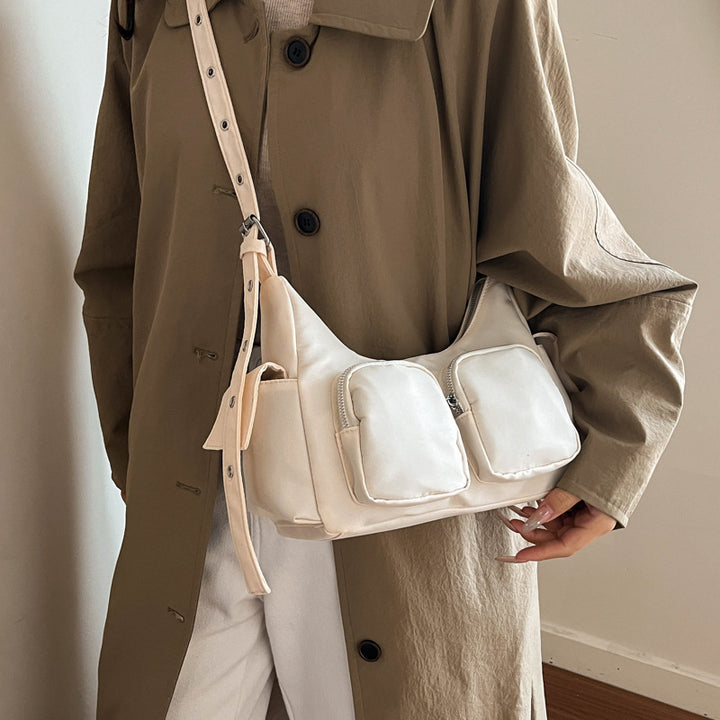 Damen Umhängetasche mit praktischen Vorderfächern und modischem Design Nord Taschen