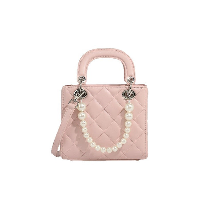 Damen Mini-Handtasche mit perlenverzierter Kette und quiltetem Design Nord Taschen