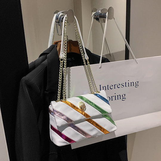 Damen Hobo-Tasche mit geflochtenem Kettenriemen und eleganter Verzierung Nord Taschen