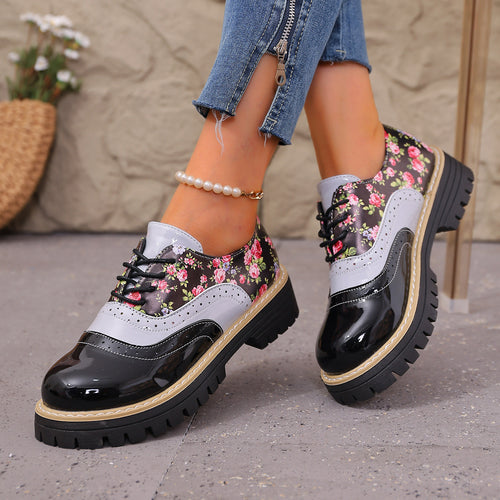 Damen nan florale Brogue-Schnürschuhe mit mehrlagigem Materialmix und profilierter Gummisohle Nord Taschen