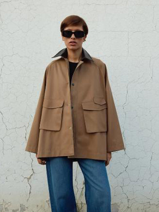 Damen Oversize utilitarische Jacke mit großen Pattentaschen und Kontrastkragen Nord Taschen