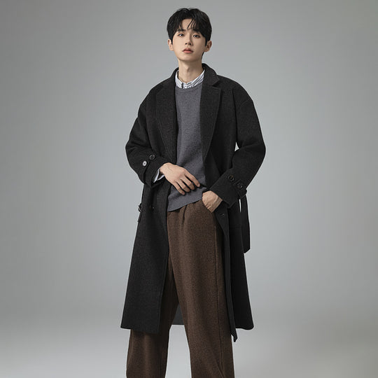 Herren Maxilanger Wollmix-Mantel im Tweed-Look mit Oversize-Schnitt, Doppelreihe und Bindegürtel Nord Taschen