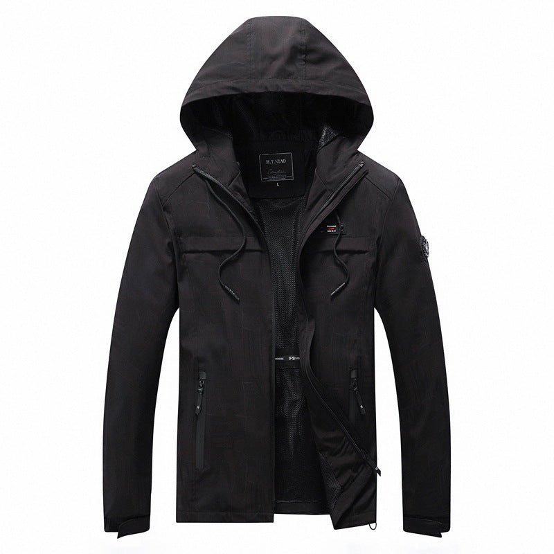 Herren Softshell-Jacke mit Kapuze, winddichtem Außenmaterial und atmungsaktivem Meshfutter Nord Taschen