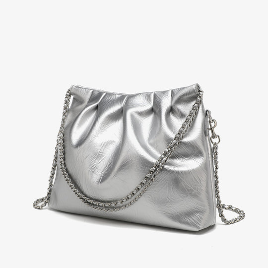 Damen Umhängetasche mit elegantem Plissee-Design und schimmerndem Kettenriemen Nord Taschen