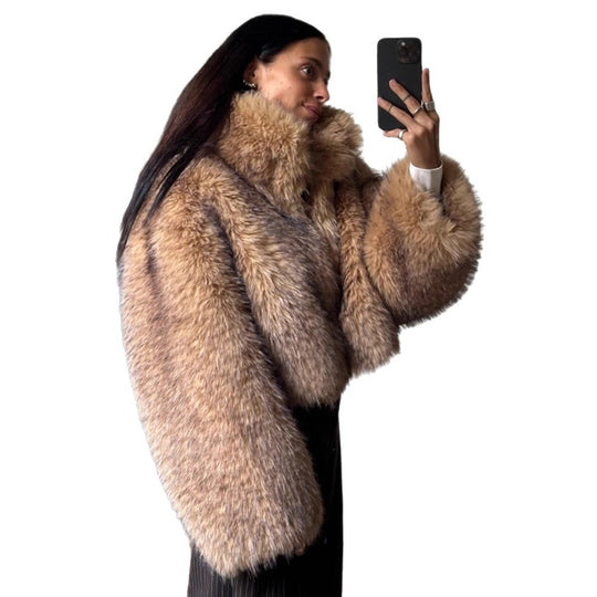 Damen Luxus-Kunstpelz-Cropped-Bomber mit Oversized-Ärmeln und hohem Schalkragen Nord Taschen