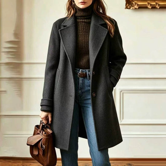 Damen Eleganter Wollmantel mit tailliertem Schnitt und Reverskragen Nord Taschen