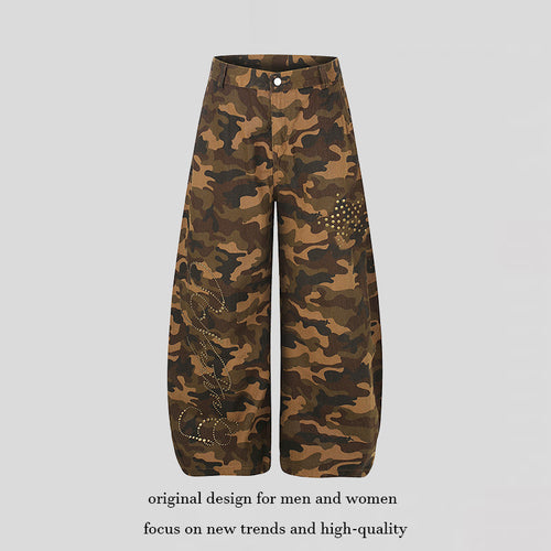 Damen Weite Camouflage-Palazzo-Hose mit Balloon-Saum und Nietenbesatz Nord Taschen