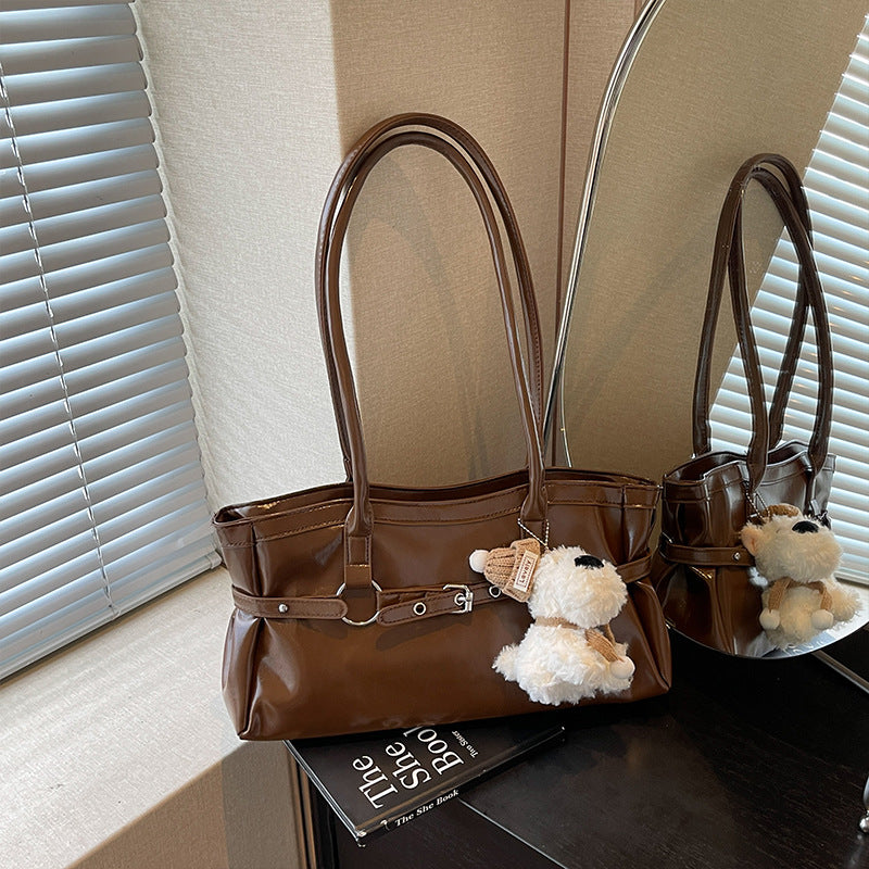 Damen elegante Handtasche mit praktischem Reißverschluss Nord Taschen