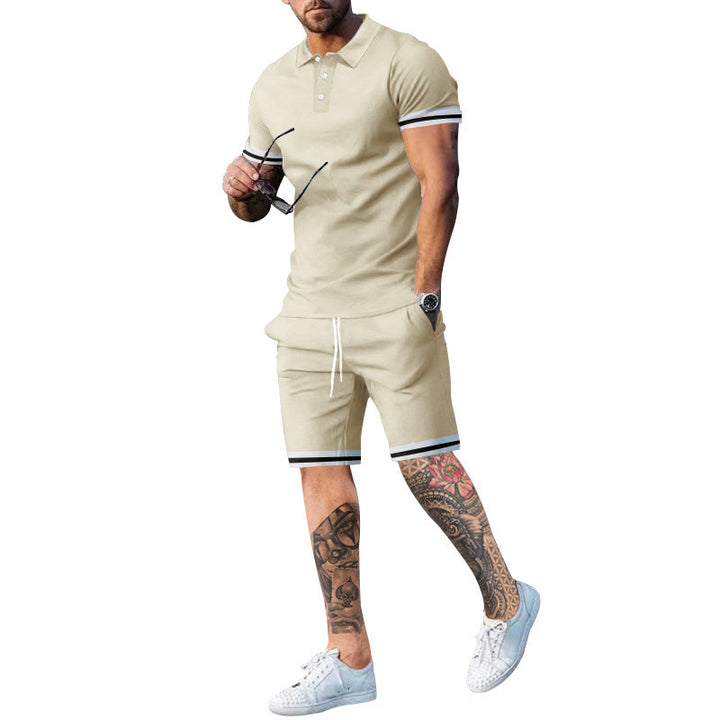 Herren Poloshirt und Shorts-Set mit sportlichen Akzenten