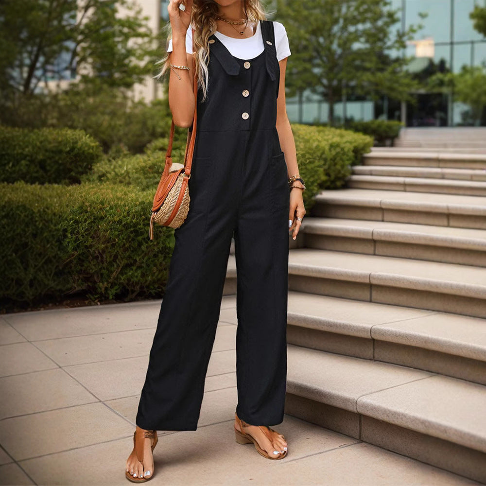 Damen Weichfallender Latz-Jumpsuit mit weitem Bein und Holzknopf‑Verschluss Nord Taschen