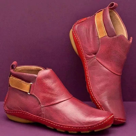 Damen Knöchelhohe Schlupf-Boots aus softem Lederimitat mit verstellbarem Klettriemen und handgenähter Mokassinnaht Nord Taschen