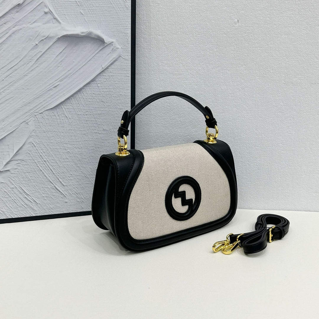 Damen elegante Handtasche mit strukturiertem Design Nord Taschen