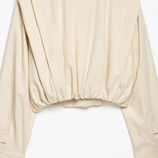 Damen Cropped Trenchjacke mit doppelreihiger Knopfleiste, hohem Stehkragen und taillierendem Elastbund Nord Taschen