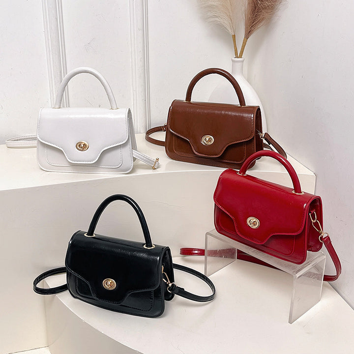 Damen Handtasche mit hochwertigem Kunstleder und elegantem Klappenverschluss Nord Taschen