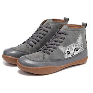 Damen nan High-Top Sneaker mit geprägtem Katzenmotiv weiches Kunstleder und gepolstertes Komfortfußbett Nord Taschen