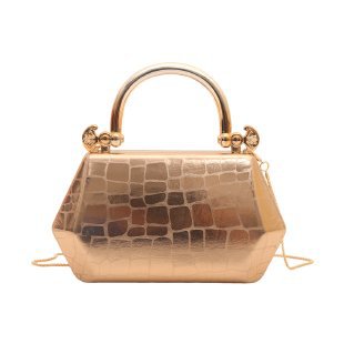 Damen stilvolle Handtasche mit exklusivem Metallgriff Nord Taschen