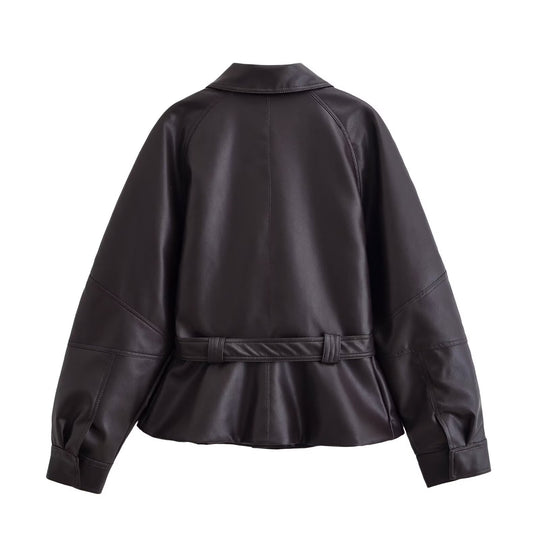Damen Kurz geschnittene Lederoptik-Jacke mit Taillengürtel und Raglanärmeln Nord Taschen