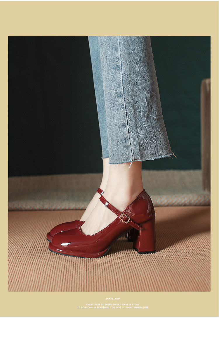 Damen Slingback-Pumps mit elegantem Fesselriemen und komfortablem Blockabsatz