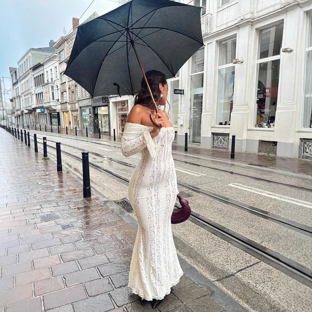 Damen 300+ Maxikleid aus Spitze mit Carmen‑Ausschnitt, ausgestellten Glockenärmeln und figurumspielender Silhouette Nord Taschen