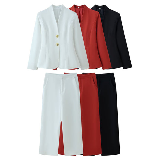 Damen Taillierter Blazer mit V‑Ausschnitt, nahtfeiner Silhouette und Zierknöpfen Nord Taschen