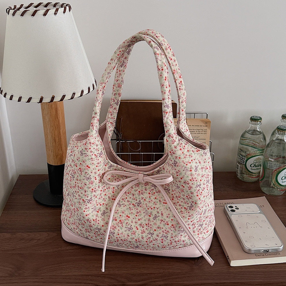 Damen Hobo-Tasche mit floralen Mustern und praktischem Kordelzug Nord Taschen