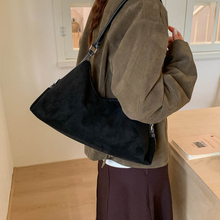 Damen Schultertasche aus weichem Wildleder Nord Taschen