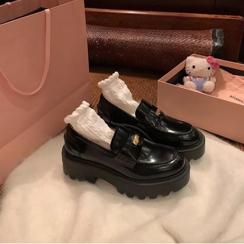 Damen Chunky Loafer mit Plateau-Profilsohle und goldener Zierspange Nord Taschen
